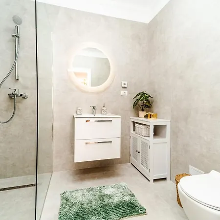 Luxury Vibes Near Iulius Mall 2 * Timisoara